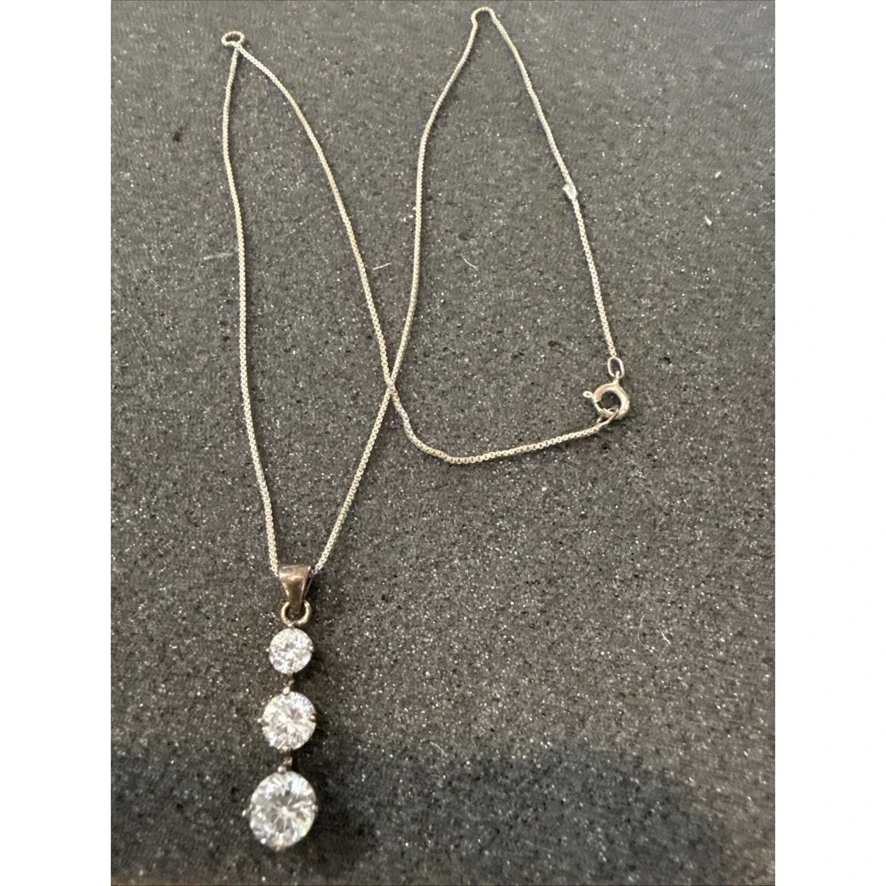 Tri Cubic Zirconia Drop Graduated Sterling Silver 925 Pendant Chain Necklace 18